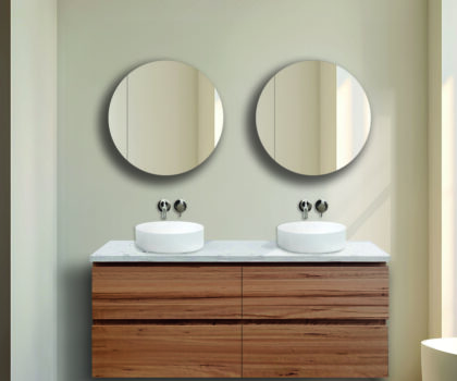 Nature 1500 Messmate With Lyon Mirrors Prestige Cover New